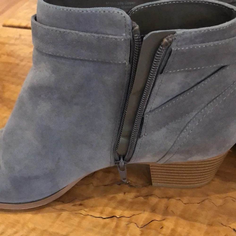 Giani Bernini Gray Suede Ankle Booties